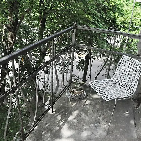 Apartman Excellent Location & Historical Building